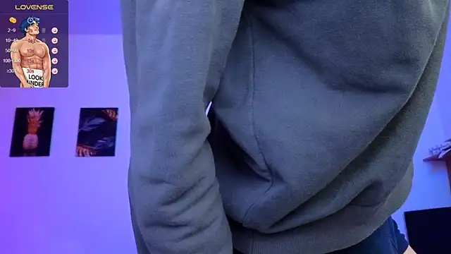 Snapshot of DENIS_HERE chatting on December 2025 07:57:02 AM DENIS HERE online show from December 2025 07:57:02 AM