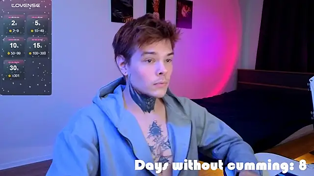 Snapshot of DENIS_HERE chatting on December 2025 11:28:02 AM DENIS HERE online show from December 2025 11:28:02 AM