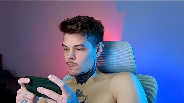 Snapshot of DENIS_HERE chatting on February 2026 03:07:01 AM DENIS HERE online show from February 2026 03:07:01 AM