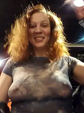 Exhibitionsplit online show from March 2026 11:12:01 PM