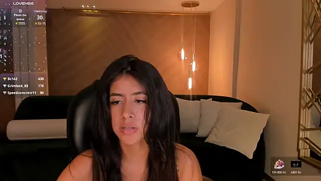 SussanElliot online show from March 2025 01:31:01 AM