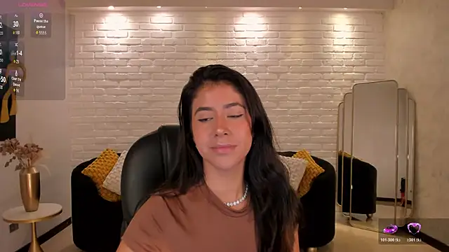 SussanElliot online show from October 2025 09:56:02 AM