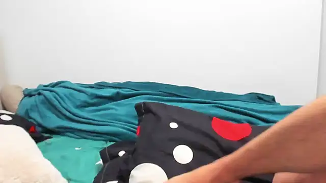 Snapshot of 10in_deluxe chatting on December 2024 07:35:01 AM 10in deluxe online show from December 2024 07:35:01 AM