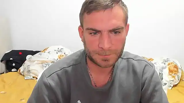 Snapshot of 10in_deluxe chatting on January 2025 04:14:02 PM 10in deluxe online show from January 2025 04:14:02 PM