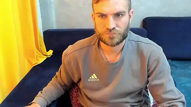 Snapshot of 10in_deluxe chatting on February 2025 09:20:02 AM 10in deluxe online show from February 2025 09:20:02 AM