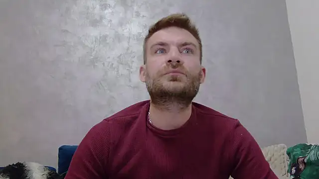 Snapshot of 10in_deluxe chatting on December 2025 08:43:01 AM 10in deluxe online show from December 2025 08:43:01 AM