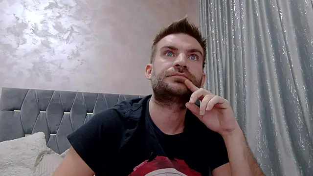 Snapshot of 10in_deluxe chatting on January 2026 10:39:02 AM 10in deluxe online show from January 2026 10:39:02 AM