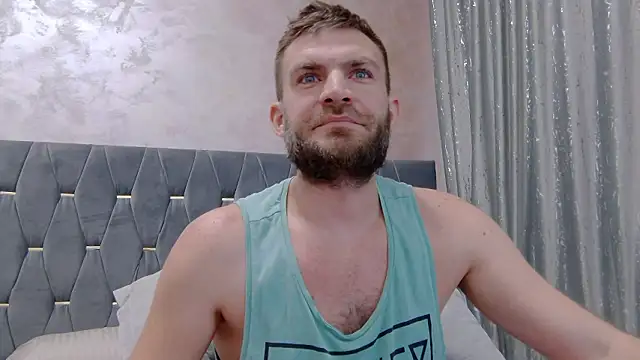 Snapshot of 10in_deluxe chatting on February 2026 09:19:02 AM 10in deluxe online show from February 2026 09:19:02 AM