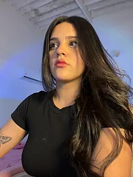 violet-333 online show from November 2025 08:07:01 PM