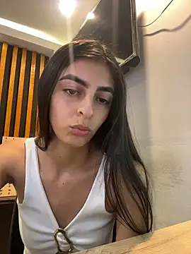 cristel 17 online show from June 2026 09:40:01 PM