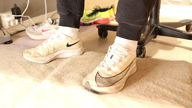 SneakerMaster  online show from February 2026 08:13:02 AM