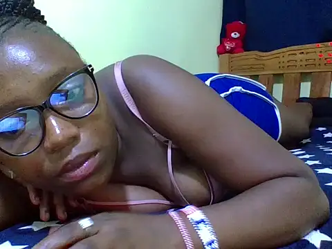 verginpussy01 online show from July 2026 01:45:01 AM