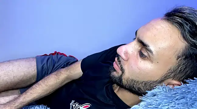 Snapshot of Dar_milk chatting on December 2024 04:56:01 AM Dar milk online show from December 2024 04:56:01 AM