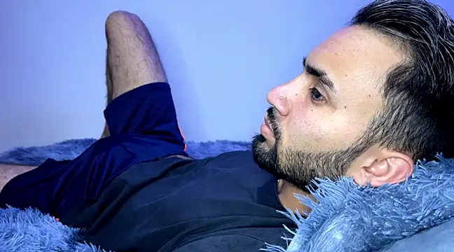 Snapshot of Dar_milk chatting on December 2024 04:48:02 AM Dar milk online show from December 2024 04:48:02 AM