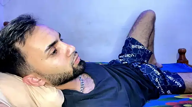 Snapshot of Dar_milk chatting on January 2025 04:55:02 AM Dar milk online show from January 2025 04:55:02 AM