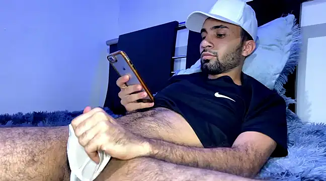 Snapshot of Dar_milk chatting on March 2025 05:05:02 AM Dar milk online show from March 2025 05:05:02 AM