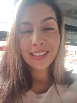 Snapshot of scarlett_moore chatting on April 2026 03:50:02 PM scarlett moore online show from April 2026 03:50:02 PM