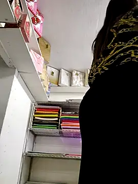 Snapshot of Mia_Novikov chatting on February 2025 10:11:01 PM Mia Novikov online show from February 2025 10:11:01 PM