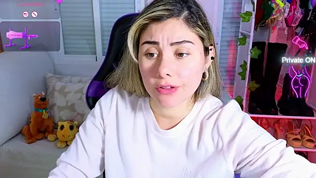 Tawny cox online show from February 2025 03:27:02 PM