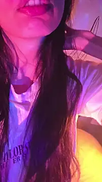 aloneathome online show from June 2026 04:37:01 AM