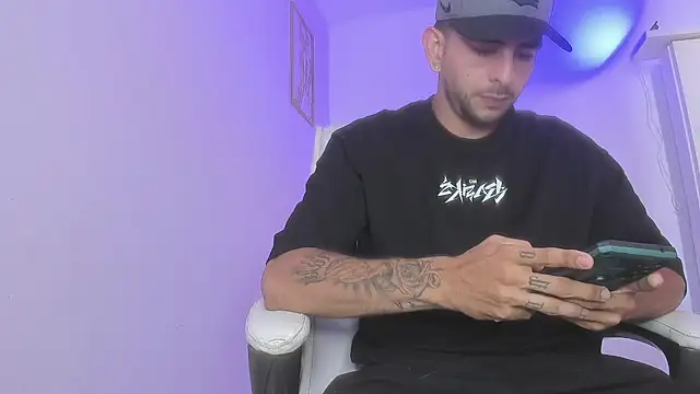 Ethan mullers online show from January 2025 06:32:02 PM