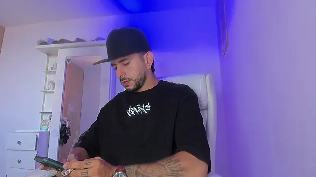 Ethan mullers online show from January 2025 08:24:01 PM