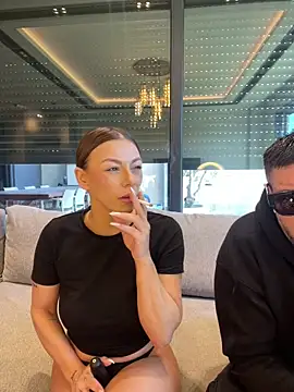 SexOnMyLvL online show from February 2026 12:01:02 PM