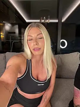 SexOnMyLvL online show from May 2026 08:25:02 PM