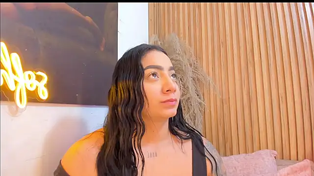 sofhiaa adaams online show from June 2026 11:22:02 PM