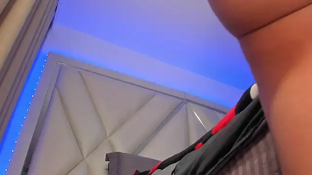 Snapshot of andreafernandz chatting on January 2025 07:38:02 AM andreafernandz online show from January 2025 07:38:02 AM