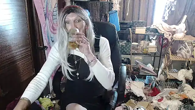 Ombeline1 online show from September 2025 07:52:02 AM