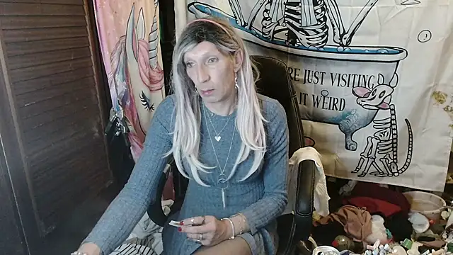 Ombeline1 online show from March 2026 09:08:01 PM