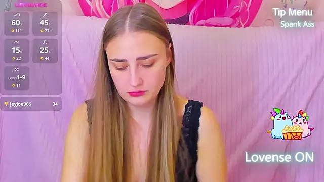 MilliStrii online show from December 2024 12:57:02 AM