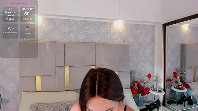 Camilaa Sanchez  online show from May 2026 12:44:02 PM