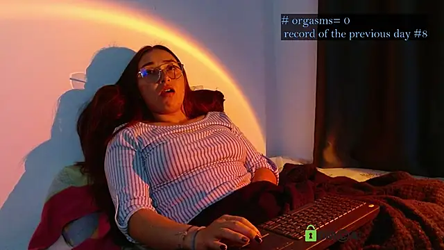 Hot Candy  online show from October 2025 04:13:01 AM