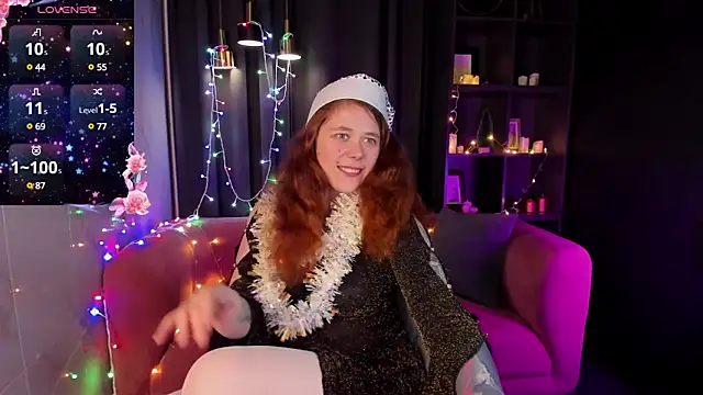 Snapshot of SophiePure chatting on December 2024 02:13:01 PM SophiePure online show from December 2024 02:13:01 PM