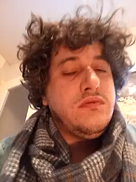 Daminou28 online show from October 2025 02:28:01 AM