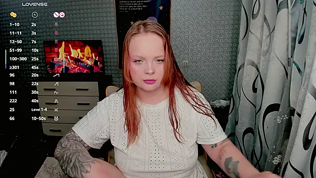 Snapshot of flower_sarah_ chatting on June 2026 10:37:01 PM flower sarah online show from June 2026 10:37:01 PM