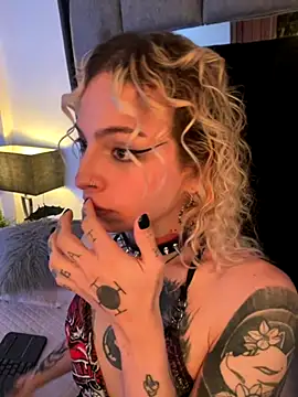 Bonnie vega online show from November 2025 08:22:02 PM