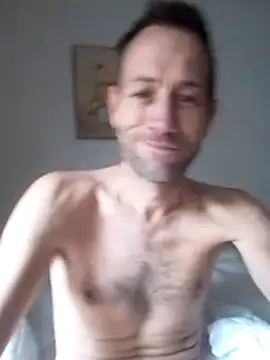 WillyWhiteBoy online show from July 2026 07:11:02 AM