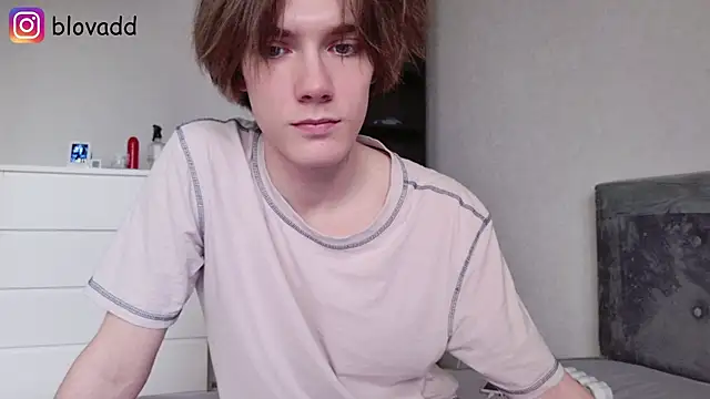 callmenineoneseven online show from July 2026 06:10:01 PM
