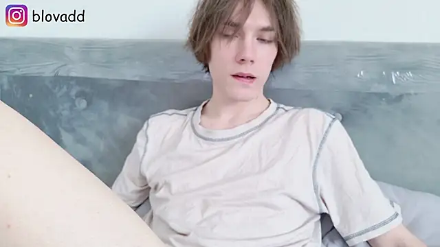 callmenineoneseven online show from July 2026 12:36:02 PM