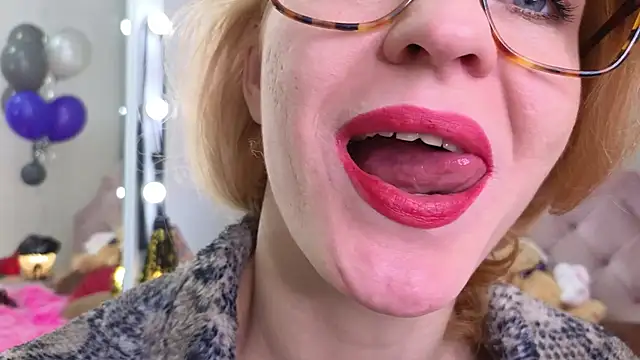 SquirtyAlisa online show from October 2025 08:33:02 PM