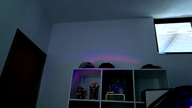 lalawhitte online show from May 2026 06:16:02 PM