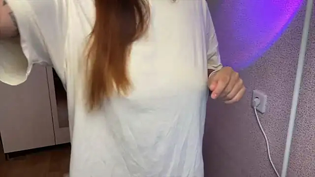 Katrin  kiss online show from July 2026 03:39:01 PM