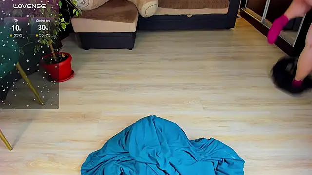 Snapshot of Carolina_bby chatting on February 2026 07:41:02 PM Carolina bby online show from February 2026 07:41:02 PM