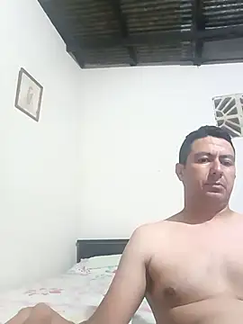 Snapshot of walwan85 chatting on December 2025 10:13:01 AM walwan85 online show from December 2025 10:13:01 AM