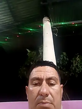 Snapshot of walwan85 chatting on December 2025 01:12:02 AM walwan85 online show from December 2025 01:12:02 AM