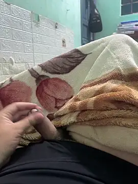 Snapshot of Yuta8_8 chatting on June 2026 05:58:02 PM Yuta8 8 online show from June 2026 05:58:02 PM