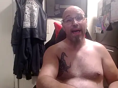 KrazyLegz online show from September 2025 12:22:02 AM